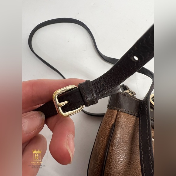 Gucci Crossbody Bag - Picture 10 of 15